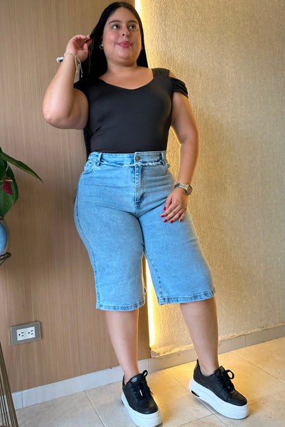 Bermuda Wide Leg - Tela Strech