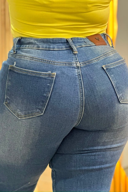 Jeans Bota Recta Rotos - Tela Strech