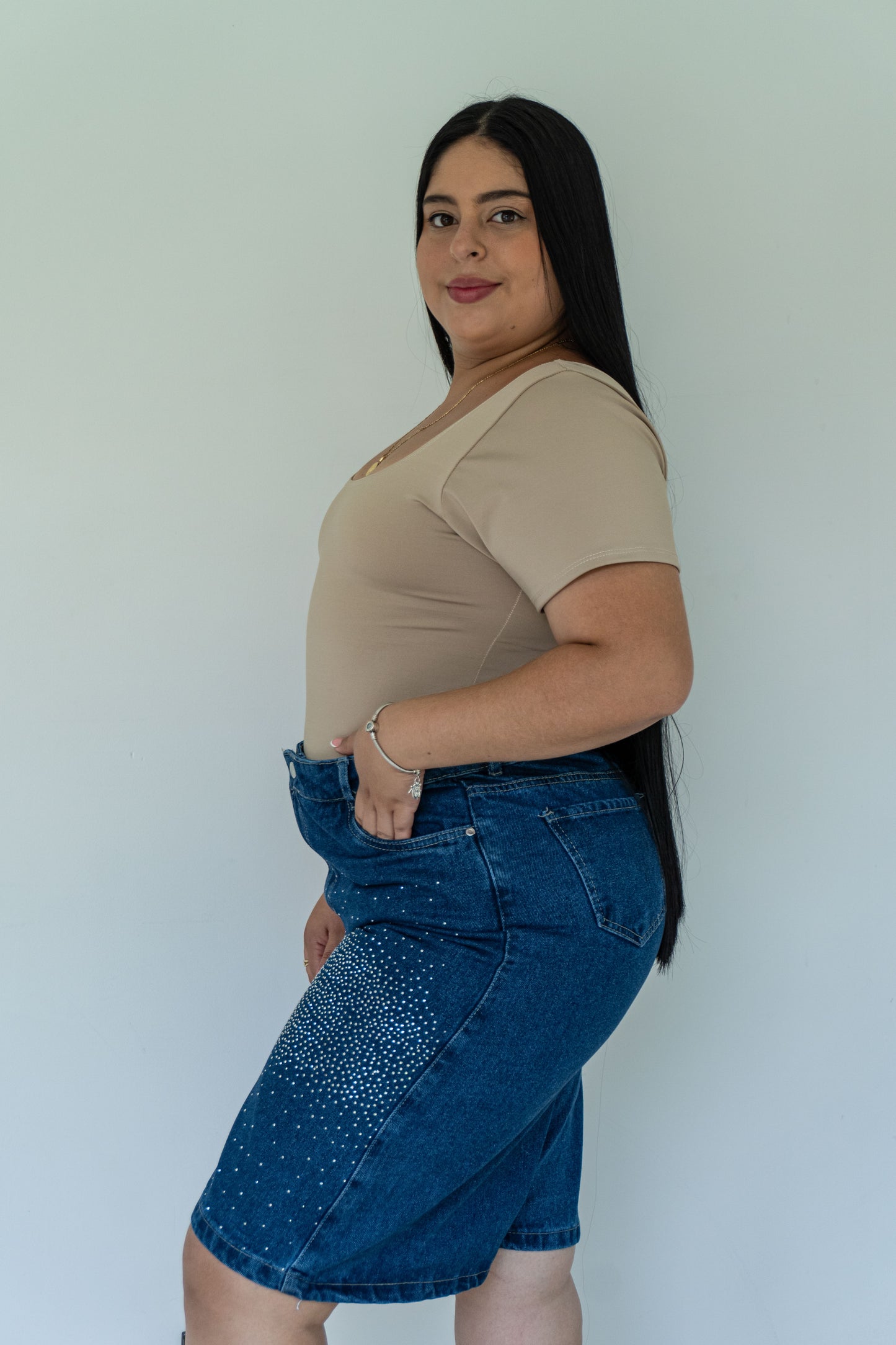 Bermuda Tela Rigida - Brillos