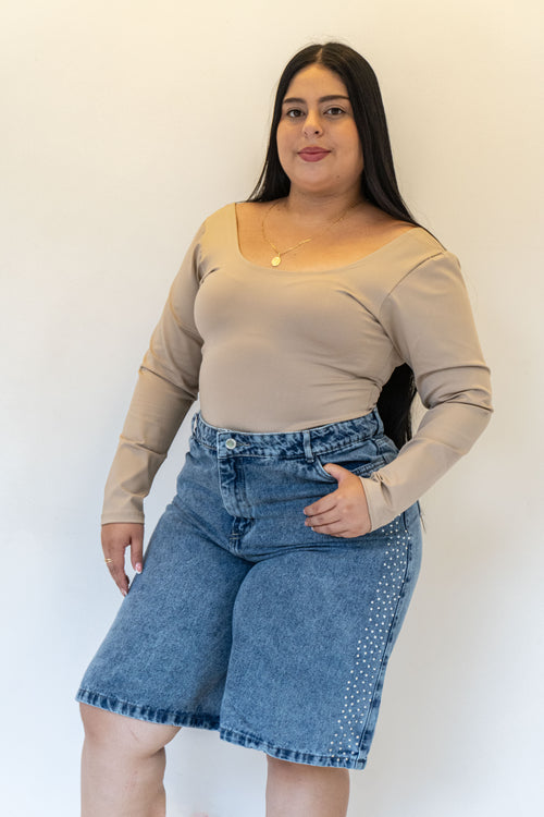 Bermuda Tela Rigida - Brillos Sutil