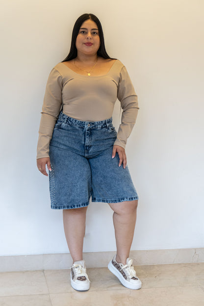 Bermuda Tela Rigida - Brillos Sutil