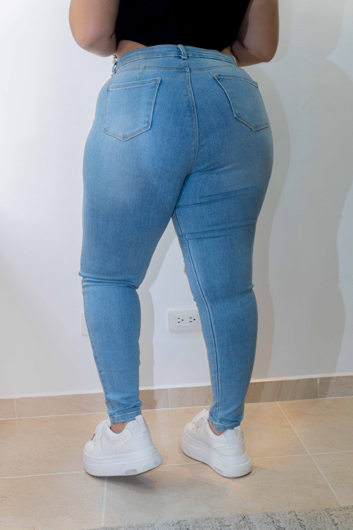 Jeans Skinny Brillos - Tela Strech