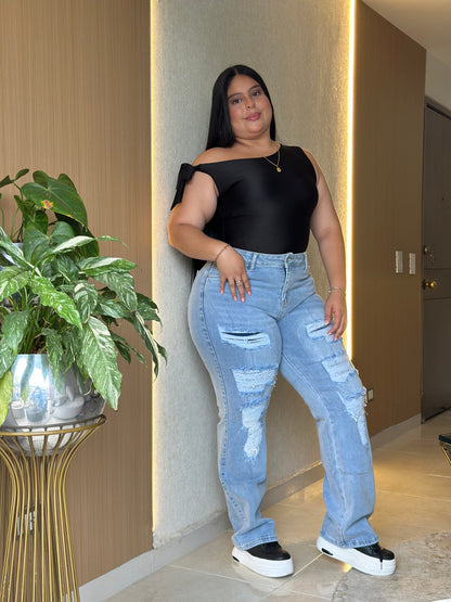 Bota Recta con rotos - Tela Strech