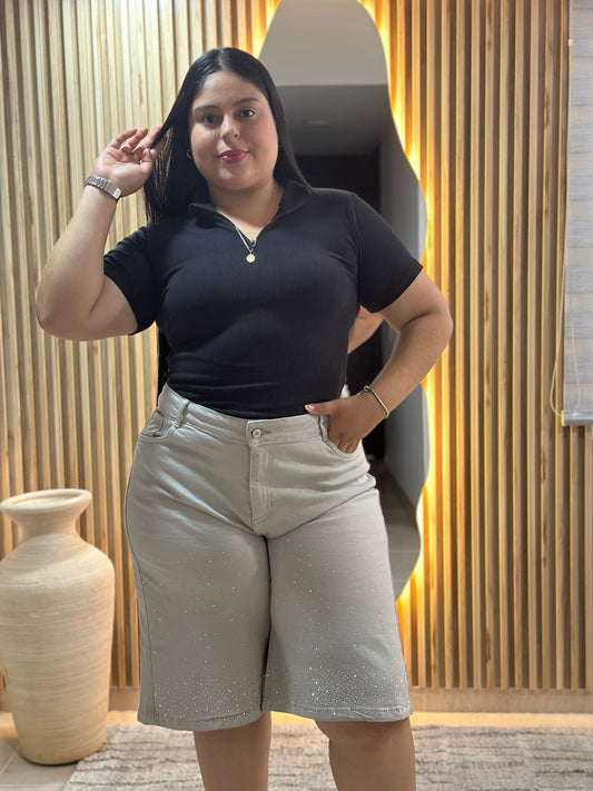 Bermuda Larga Beige - Tela Strech