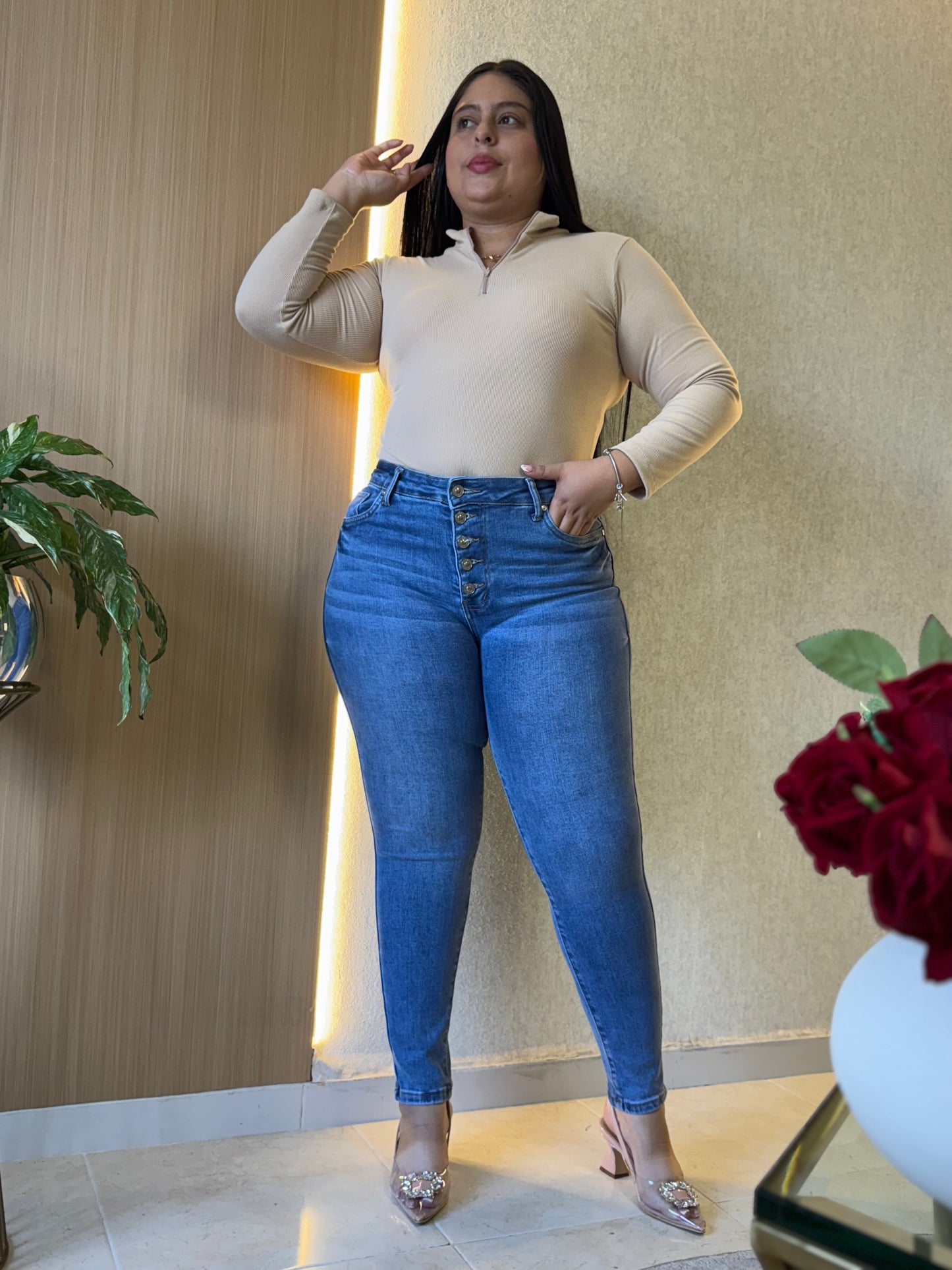 Jeans Skinny Botones- Tela Strech