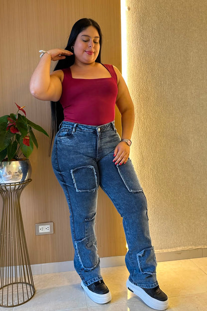 Jeans Parches Bota Recta - Tela Strech