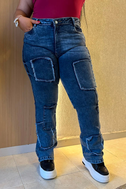 Jeans Parches Bota Recta - Tela Strech