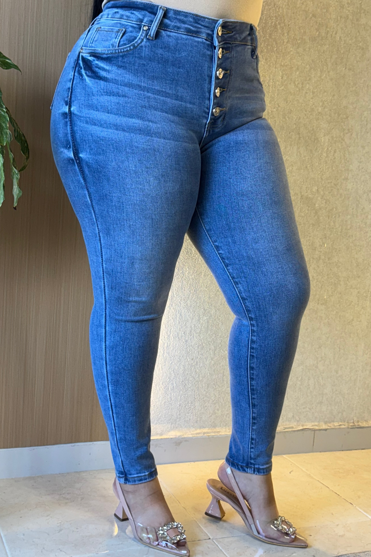 Jeans Skinny Botones- Tela Strech