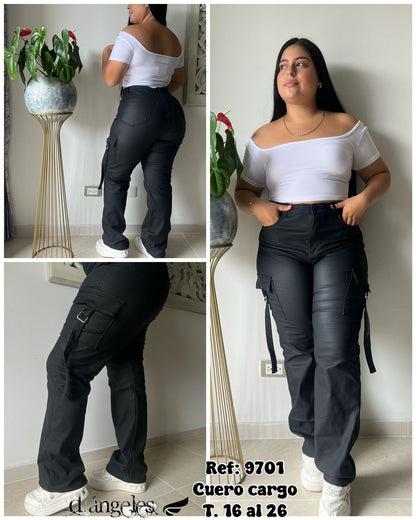 PANTALON CARGO CUERO