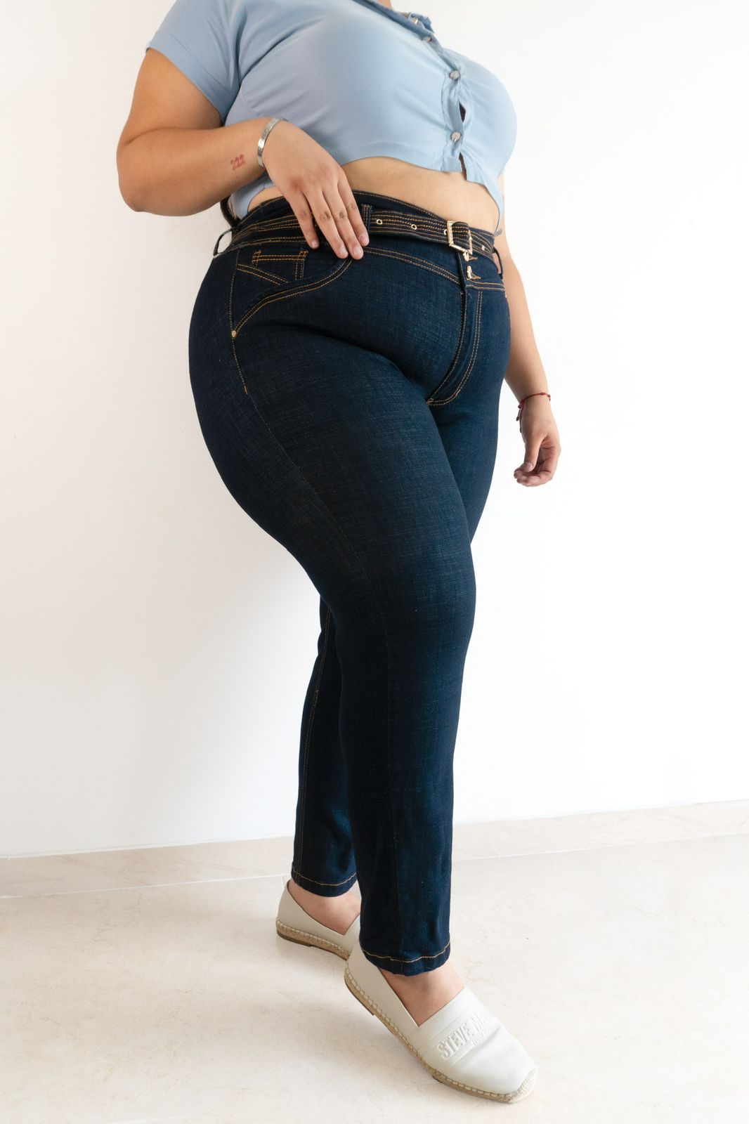 Jeans Bota Tubo - Oscuro