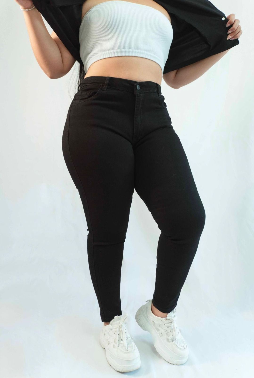 Jeans Negro Skinny - Tela Strech