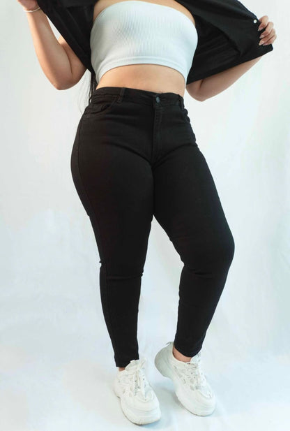 Jeans Negro Skinny - Tela Strech
