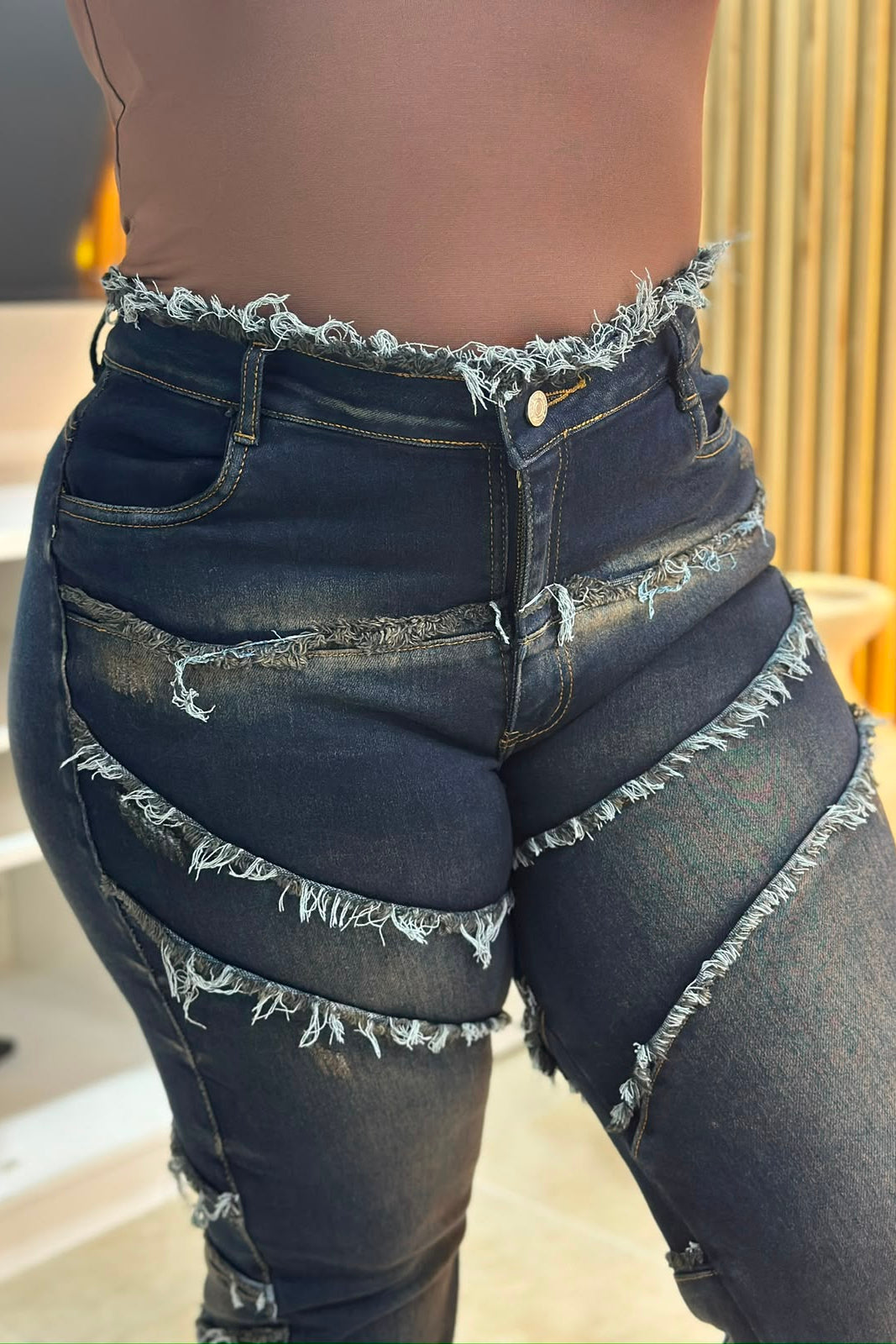 Jeans Urbano Bota Recta - Tela Strech