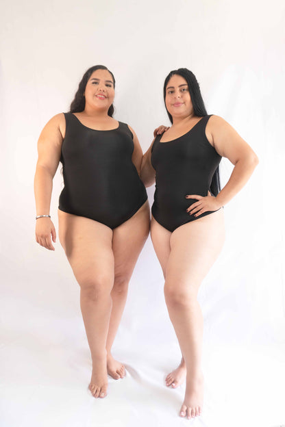 Body Curvy - Negro y Blanco